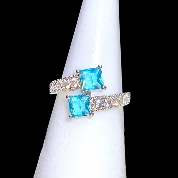 New Aqua Blue Lab-created Square Topaz Silver Engagement Ring with 10 CZ - Picture 8 of 10